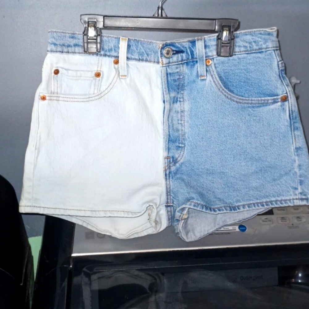 Levis shorts